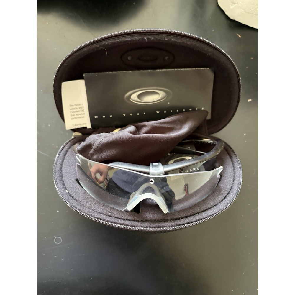 Oakley SI M Frame 2.0 Ballistic Sunglasses Gray Lens w/ Case Pouch Manual - Picture 3 of 8